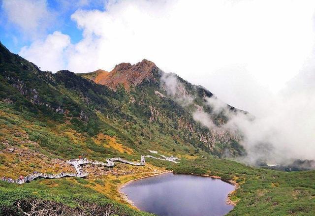 bd半岛·体育苍山是云南大理的一个山峰很多人都想去的地方(图4)